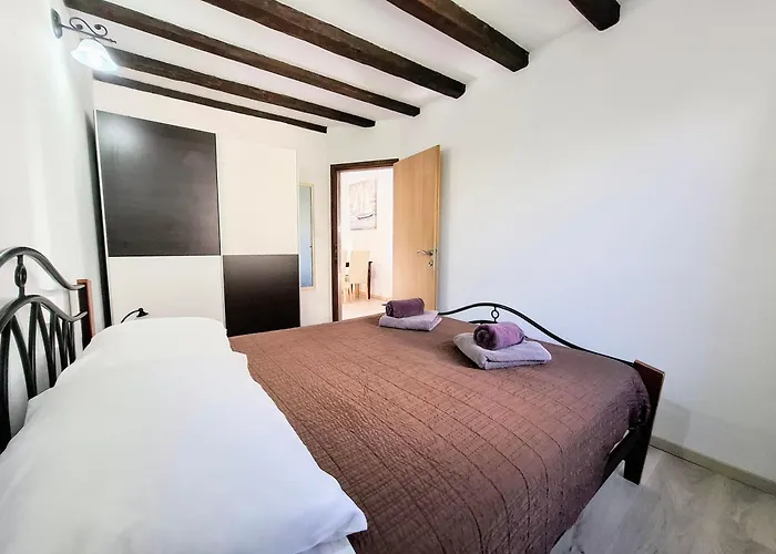 Holiday Home Don